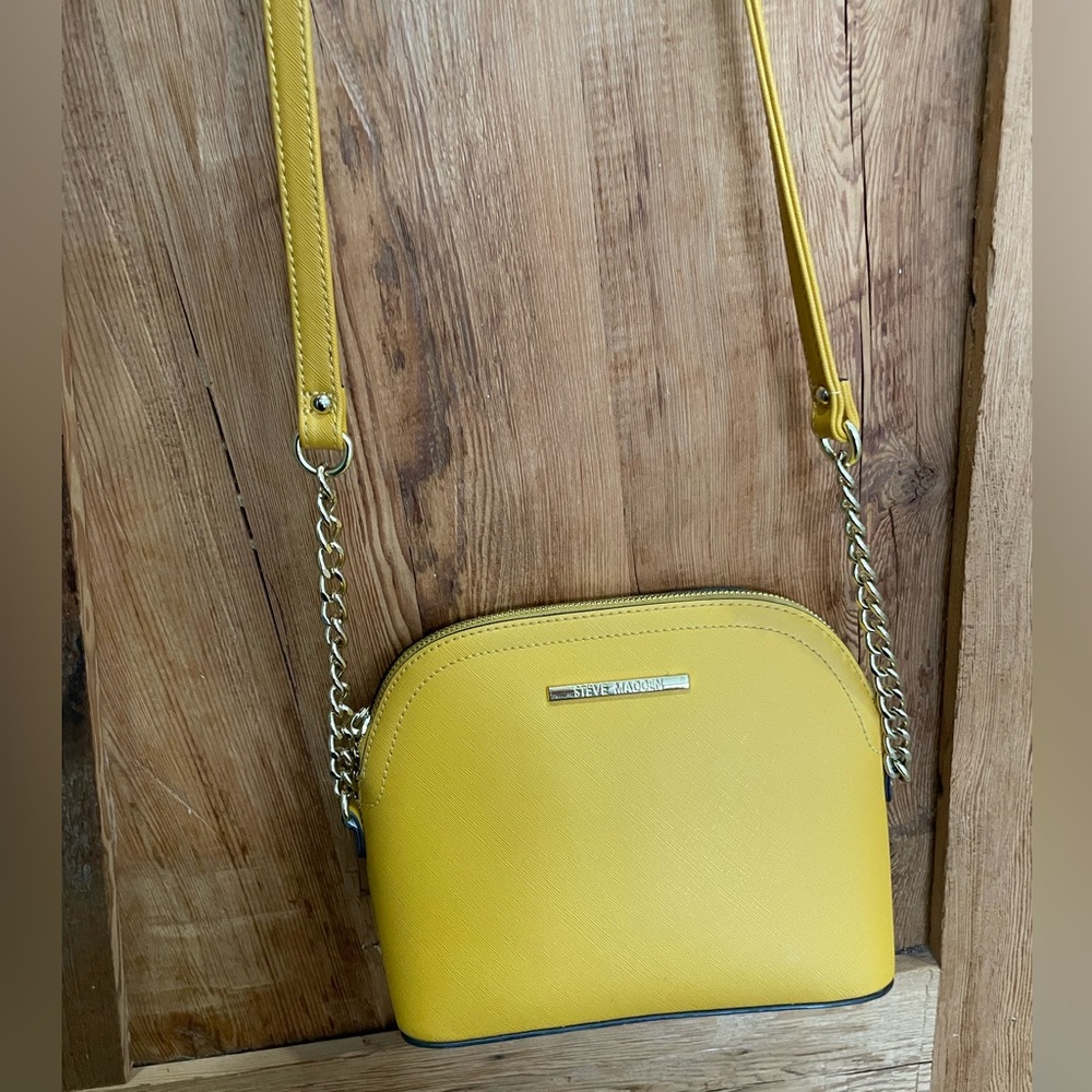 Steve Madden Woman bag .Like new .Made in Cambodia .